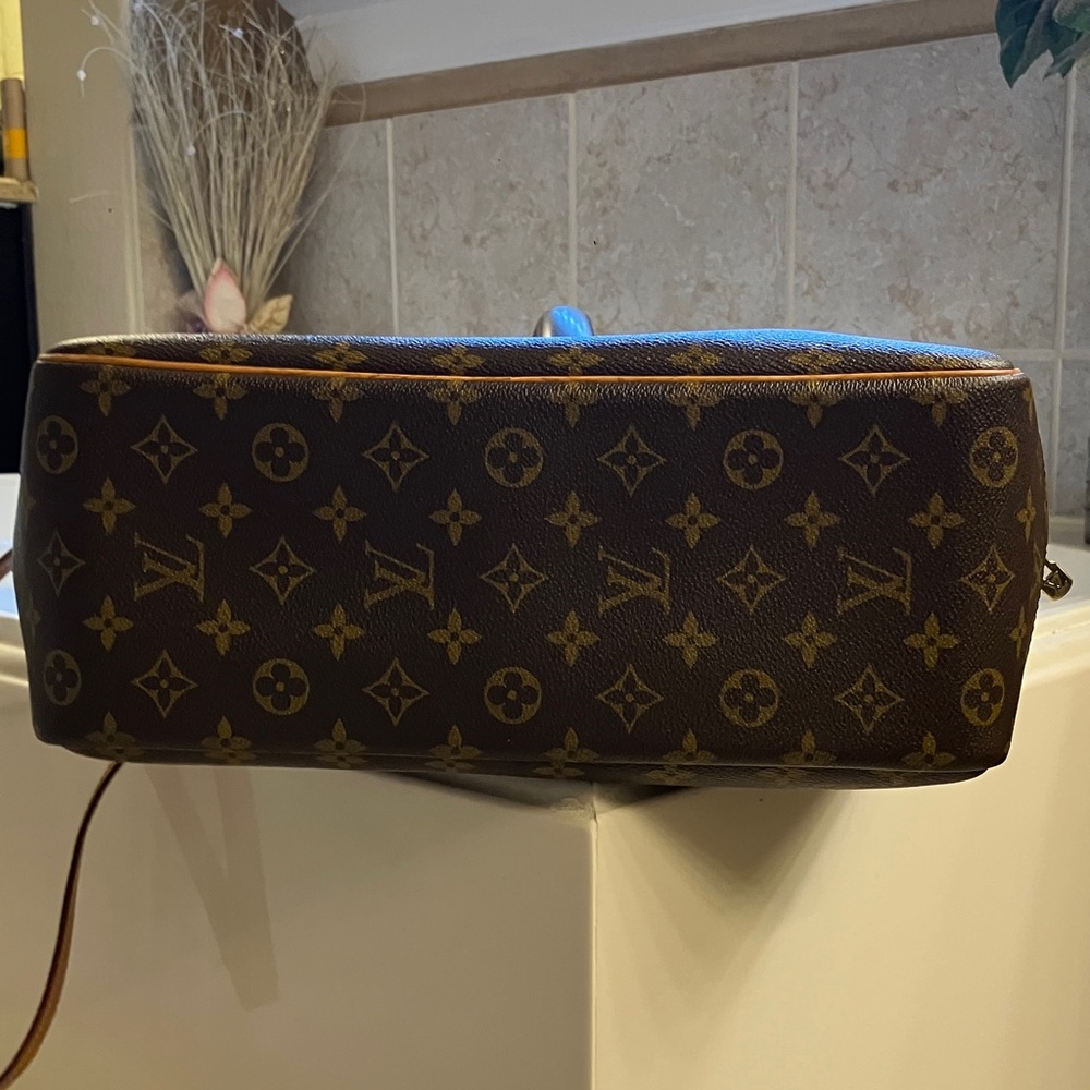 GORGEOUS Authentic Louis Vuitton Deauville with Authentic LV Crossbody Strap!! - Picture 7 of 12